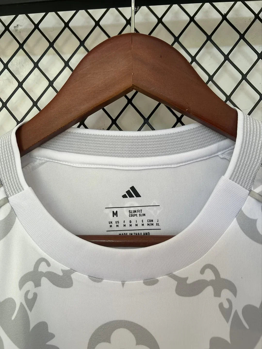 Real Madrid X LV (Ltd. Edition)