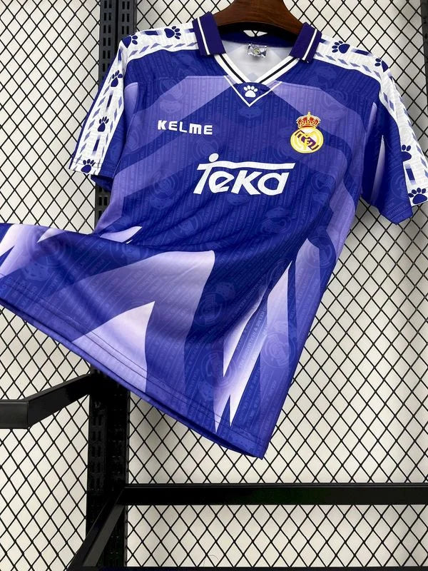 Real Madrid 96/97 Retro