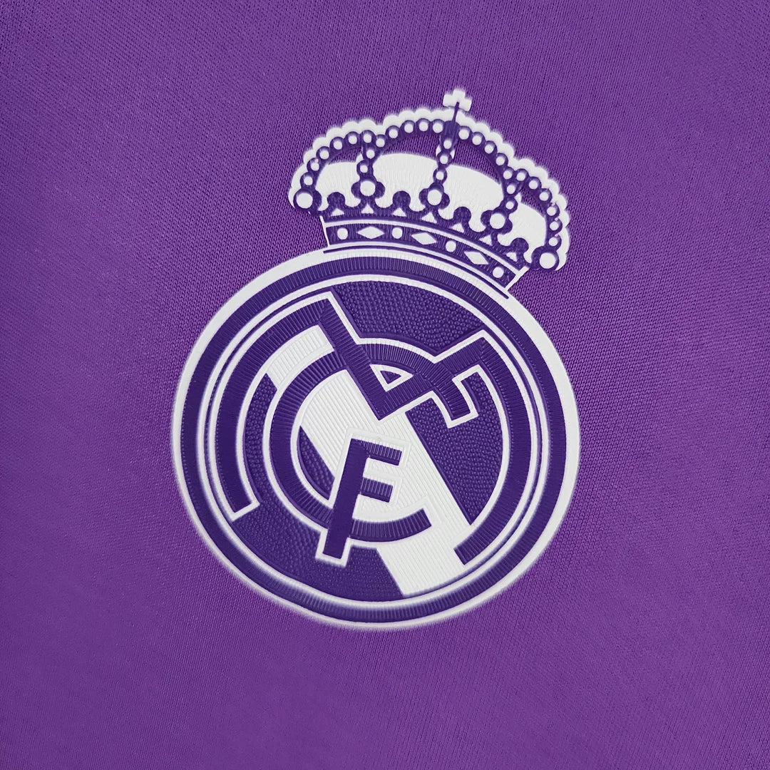 Real Madrid 16/17 Retro