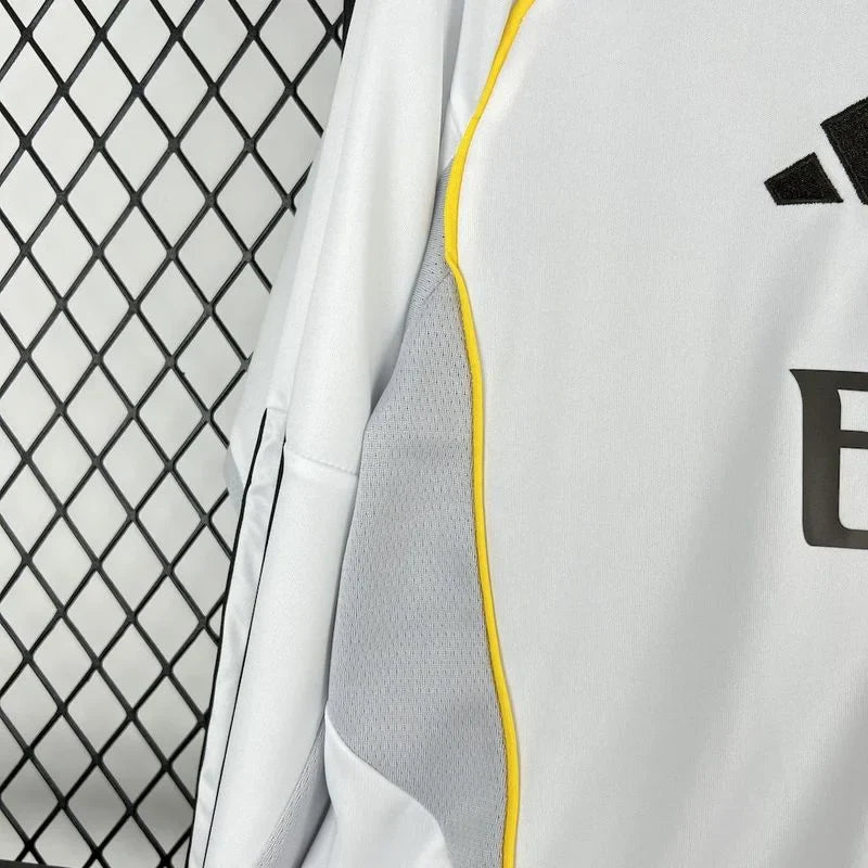 Real Madrid Longsleeve Retro 25/26