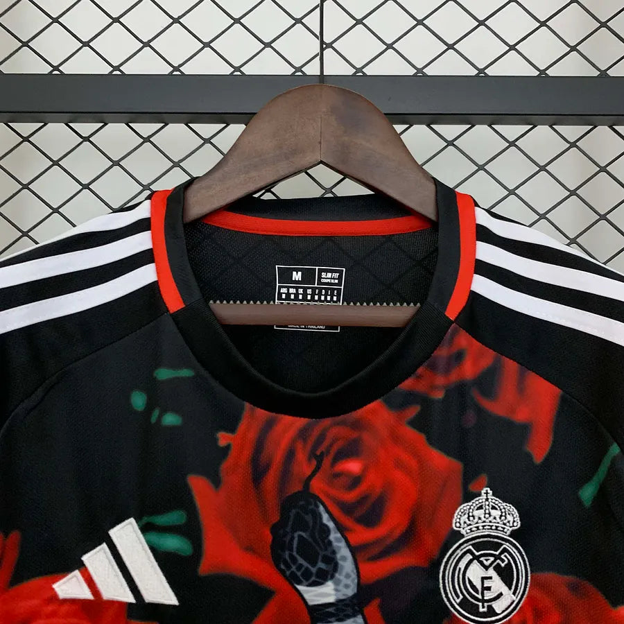 Real Madrid Red Roses